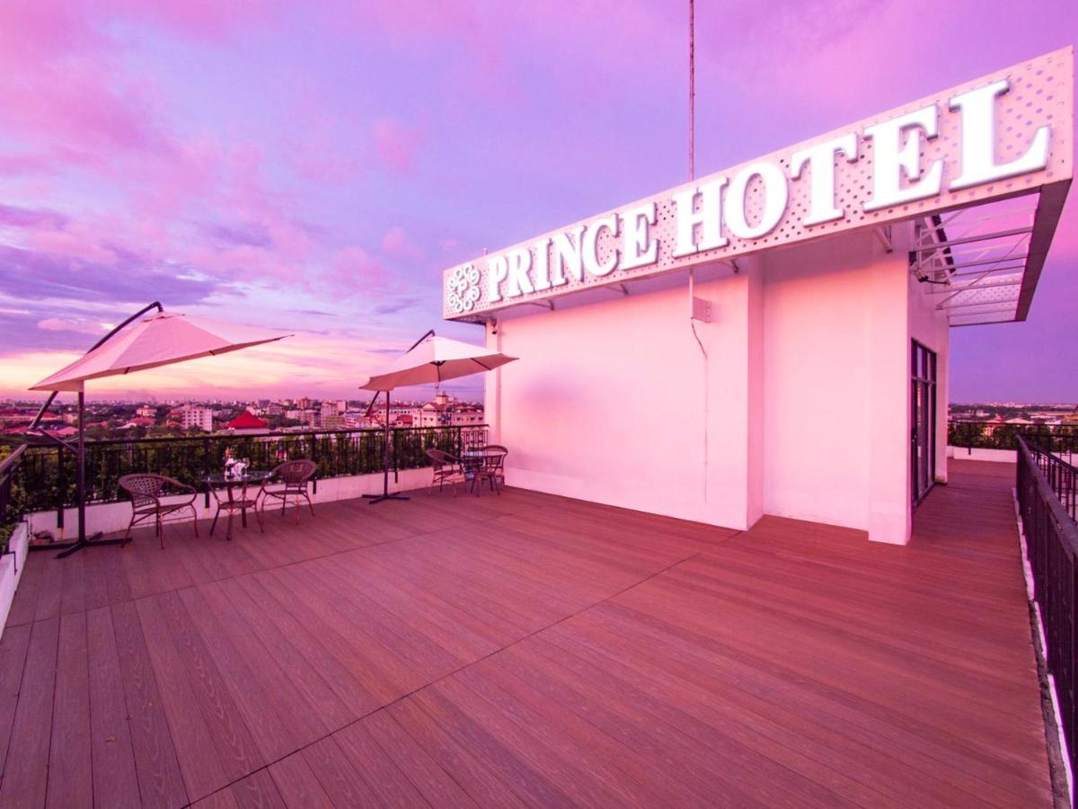 Prince Hotel Yangon Exteriör bild